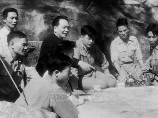 Kỷ niệm 111 năm Ngày sinh Đại tướng Võ Nguyên Giáp (25/8/1911 - 25/8/2022):  Người làm rạng danh dân tộc Việt Nam